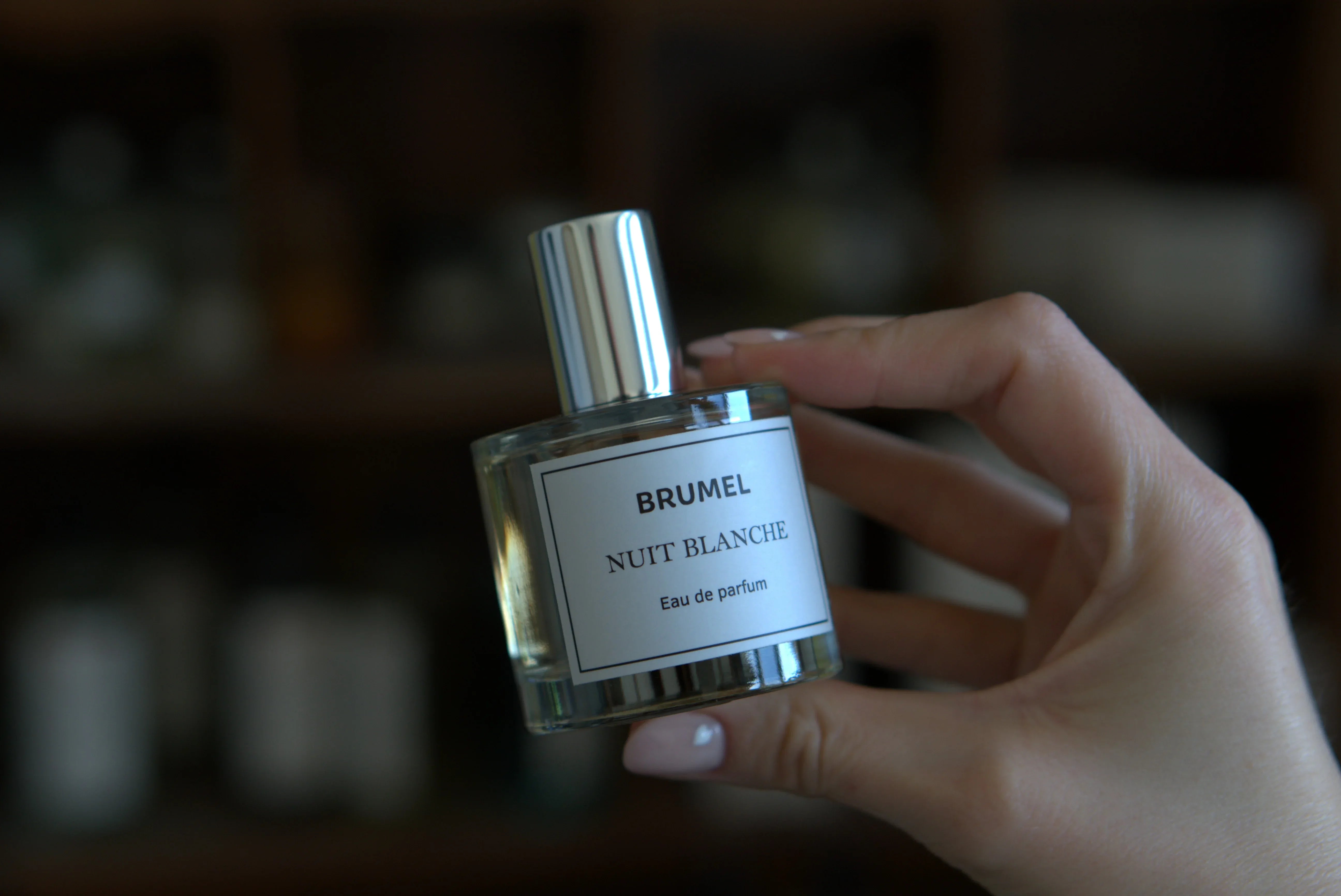 flacon de parfum sur mesure assemblé